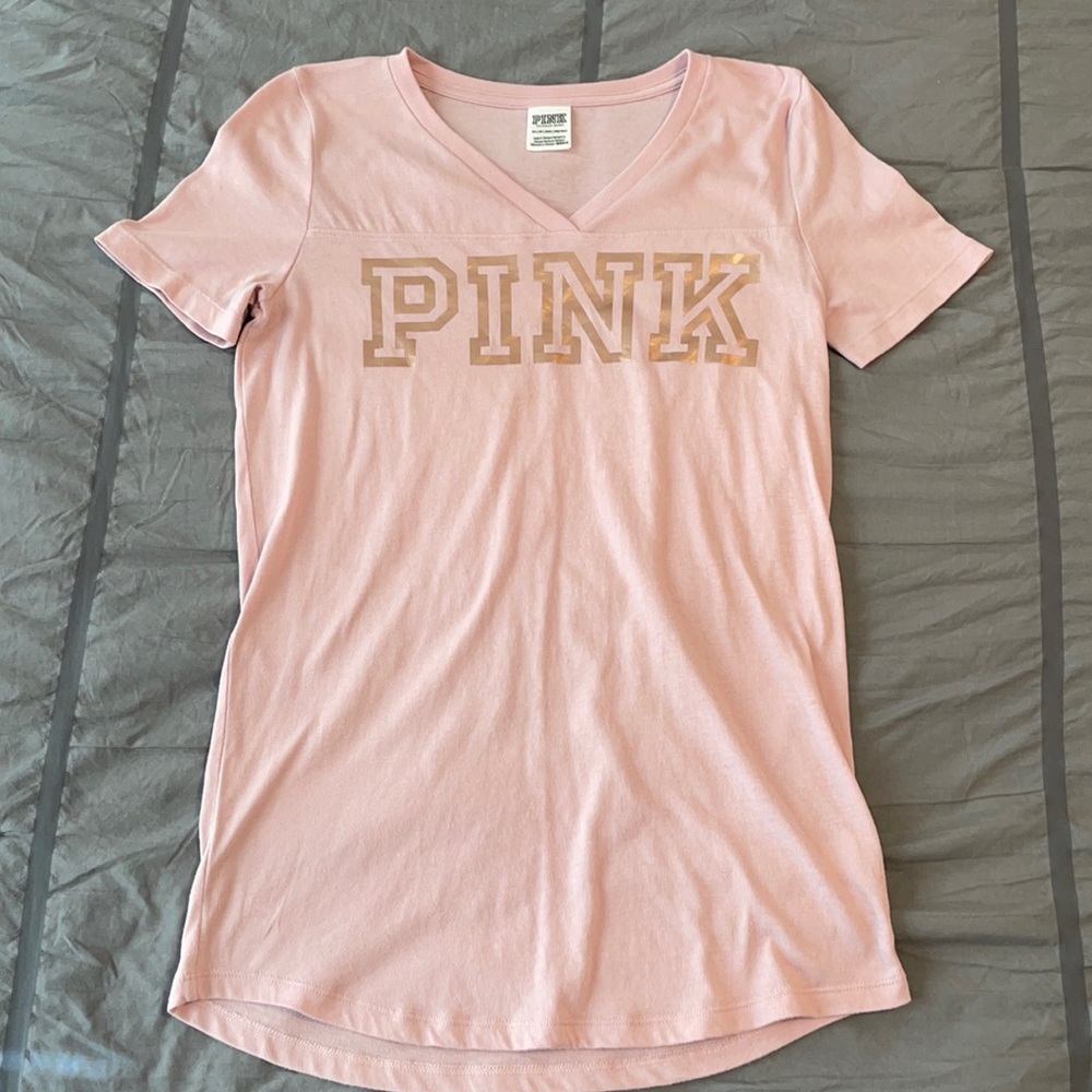 Pink Victoria secret v-neck tee short sleeve XS